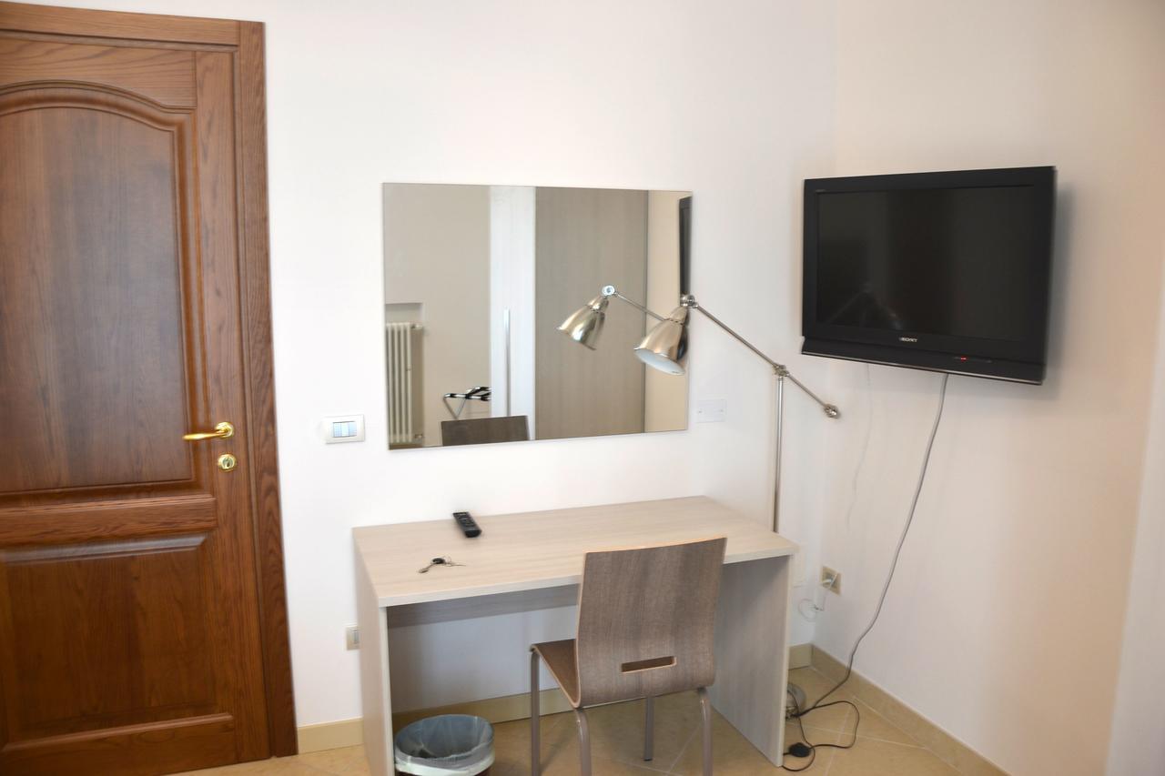 B&B La Regina Di Rimini Exteriör bild